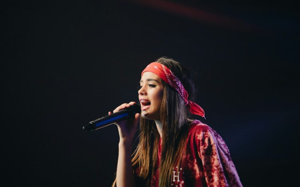 Concert Review: Juniper Lane Lights Up the Riverside Amphitheater