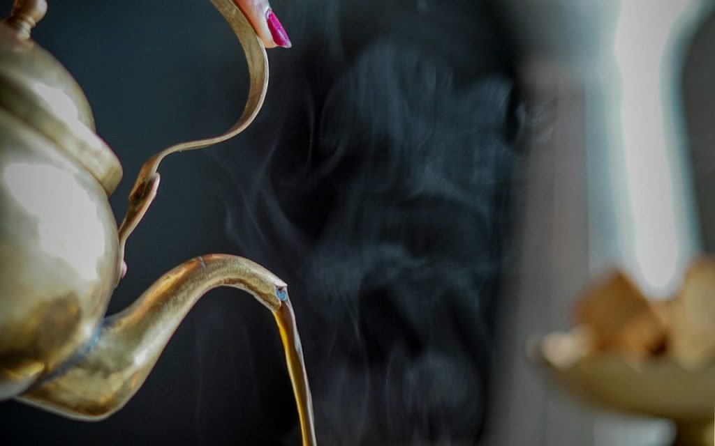 The Tea Ritual: Ten Minutes That Change Your Morning